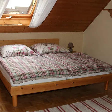 Ferienwohnung Anne Hirschaid