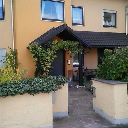 Ferienwohnung Anne Lägenhet Hirschaid